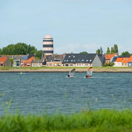 Residentie Astrid 公寓 布列登